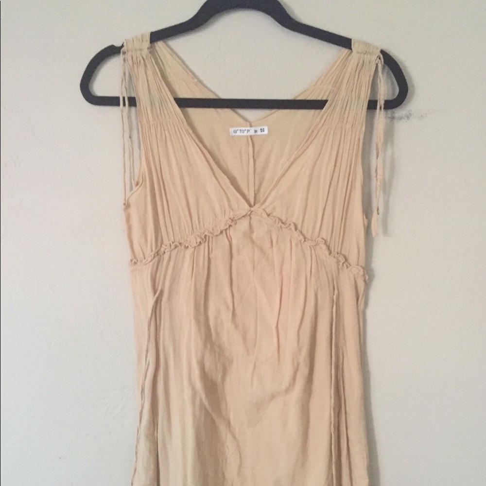Short dress or tunic